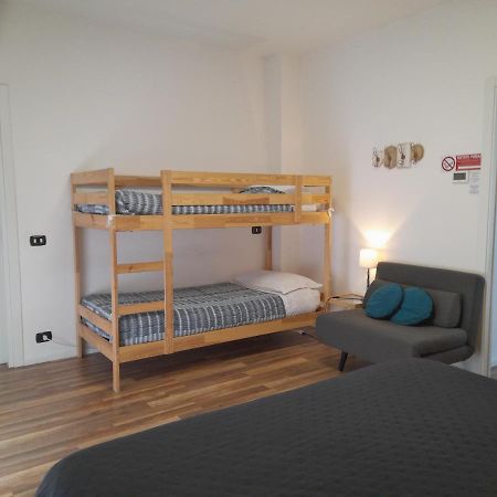 Cristel Malpensa Apartment Cardano Al Campo Buitenkant foto